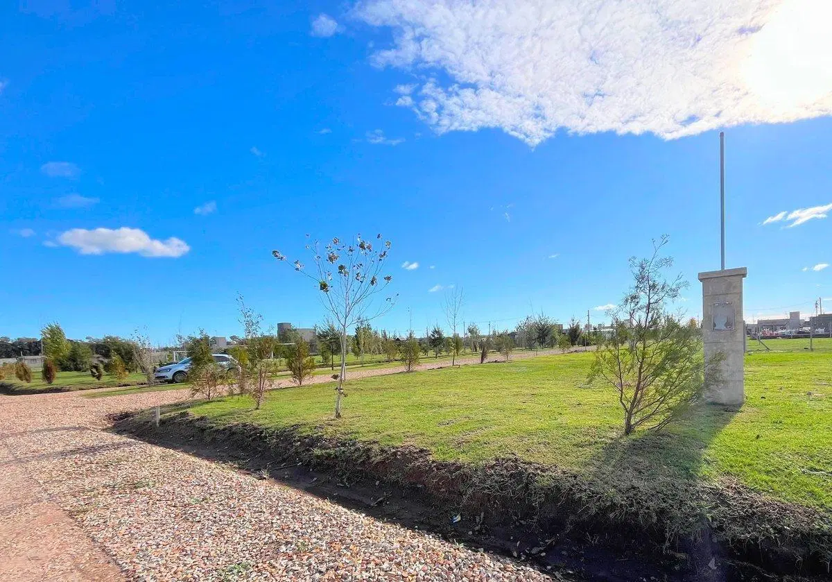 LOTE EN VENTA BARRIO ESTILO CAMPO CANNING 2