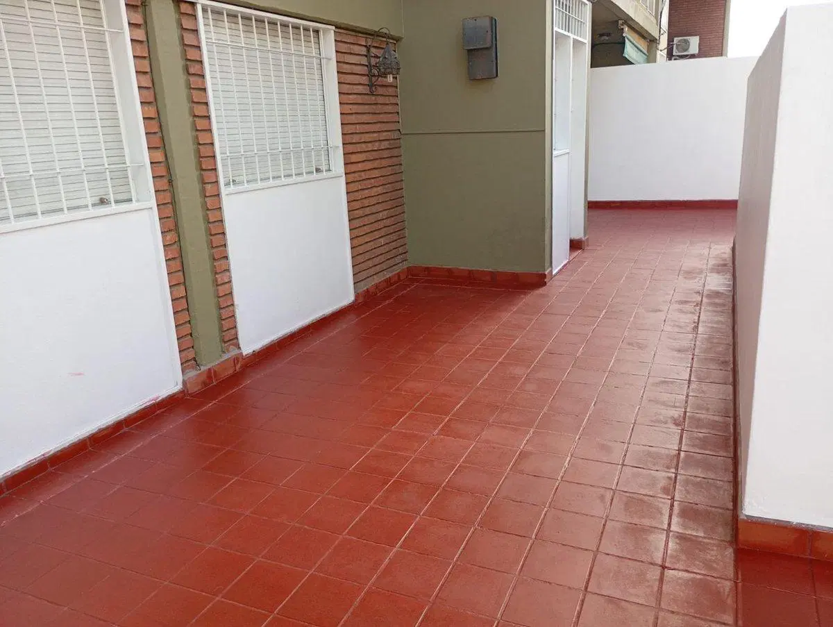 DEPARTAMENTO 3 AMBIENTES COCHERA VENTA CABALLITO 5