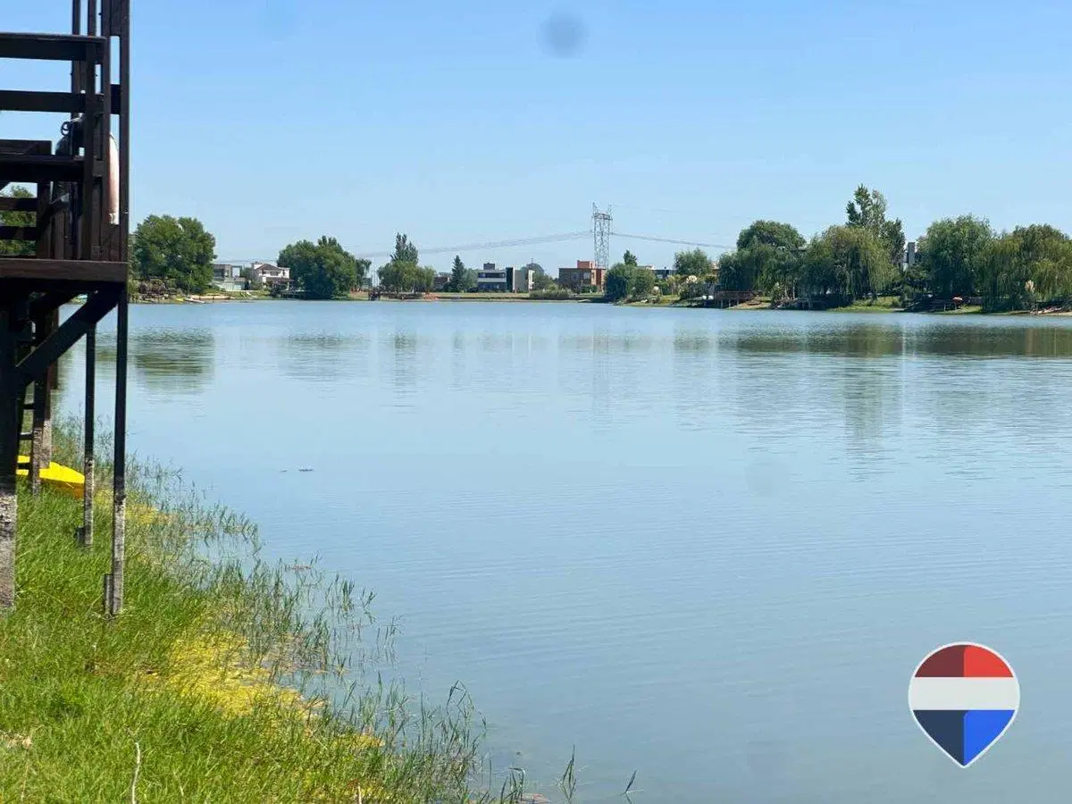 LOTE EN VENTA EN BARRIO SANTA RITA A LA LAGUNA 2