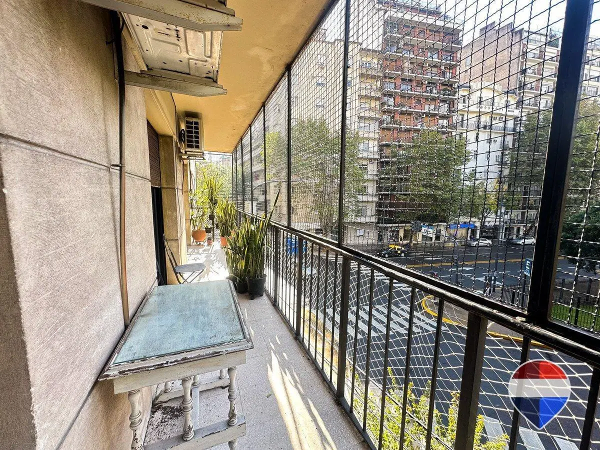 DEPARTAMENTO 3 AMBIENTES EN VENTA EN RECOLETA 4