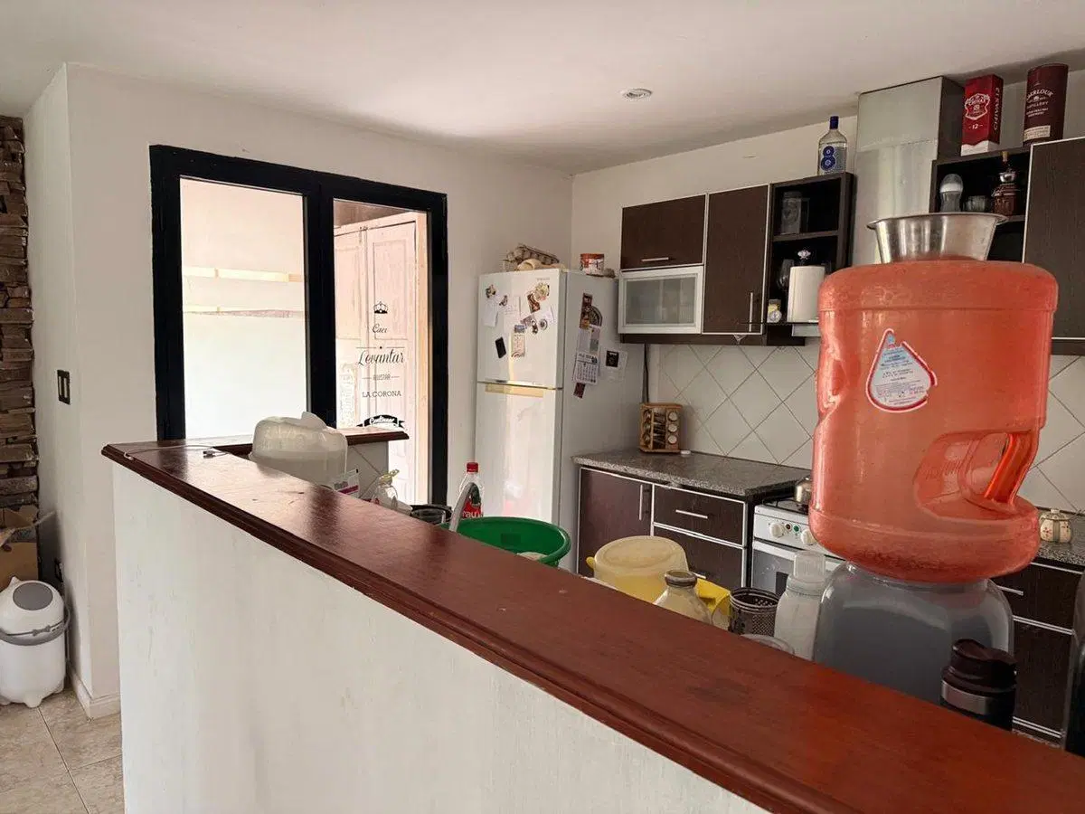 CASA EN VENTA EN MONTE. MODERNA Y LUMINOSA 4