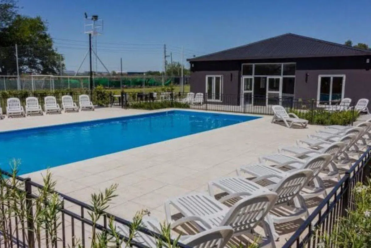 LOTE EN VENTA EN SANTA PAULA 4