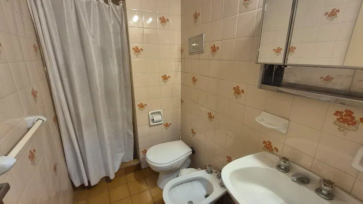 DEPARTAMENTO DE 2 AMBIENTES  EN VENTA EN CANNING 4