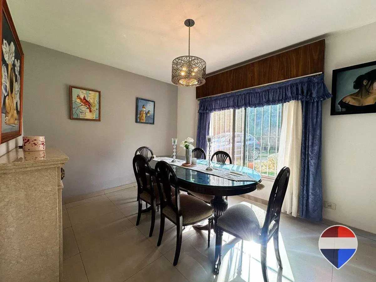 CASA EN VENTA 5 AMBIENTES EN EZEIZA 3