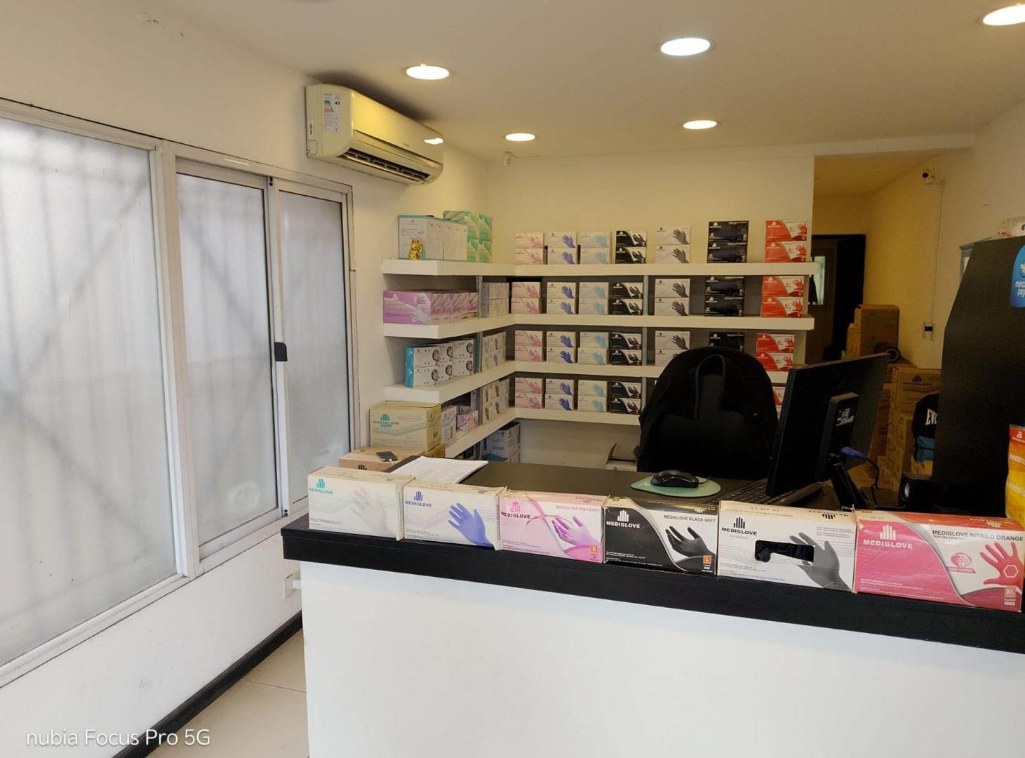 LOCAL COMERCIAL EN ALQUILER – MONTE GRANDE