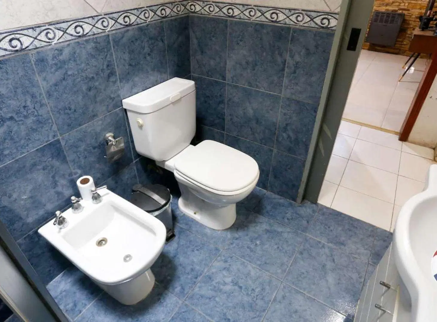 CASA DE 4 AMBIENTES EN VENTA EN LONGCHAMPS 8