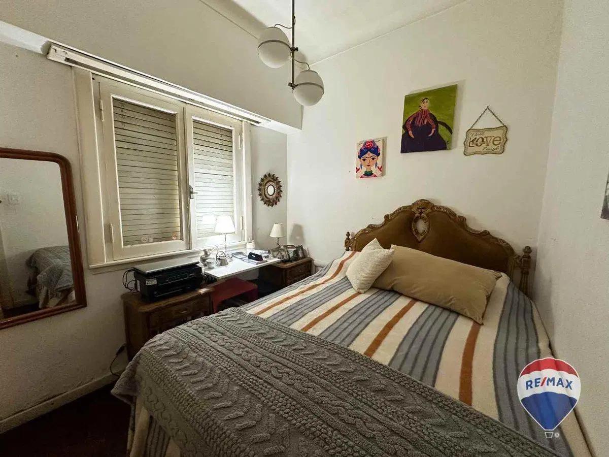 VENTA DE CASA EN LAVALLOL DE 4 AMBIENTES 4