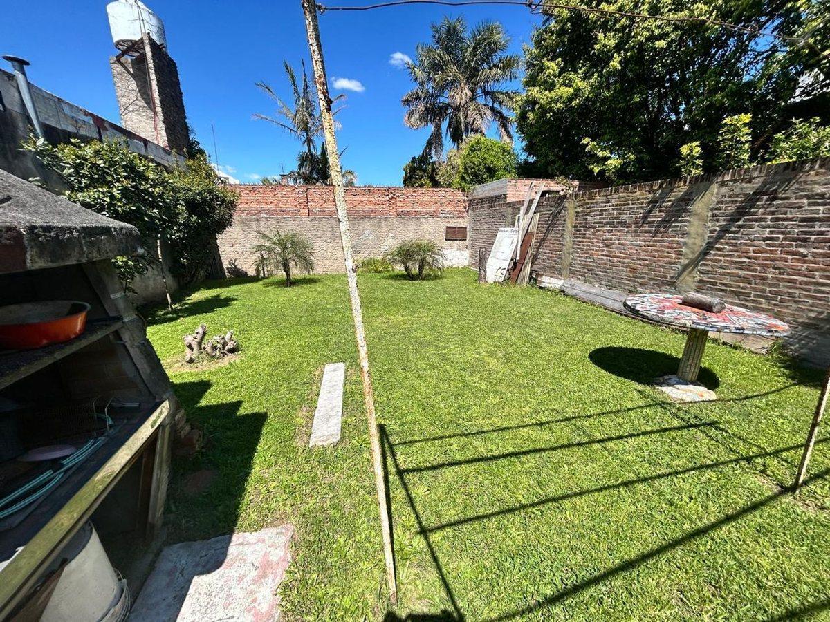 Foto de CASA 4 AMBIENTES EN VENTA EN JOSE LEON SUAREZ, imagen 3
