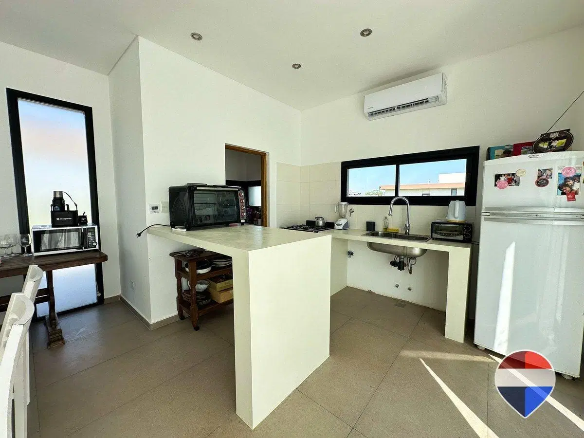 CASA EN VENTA 3 AMBIENTES EN LARES DE CANNING 2