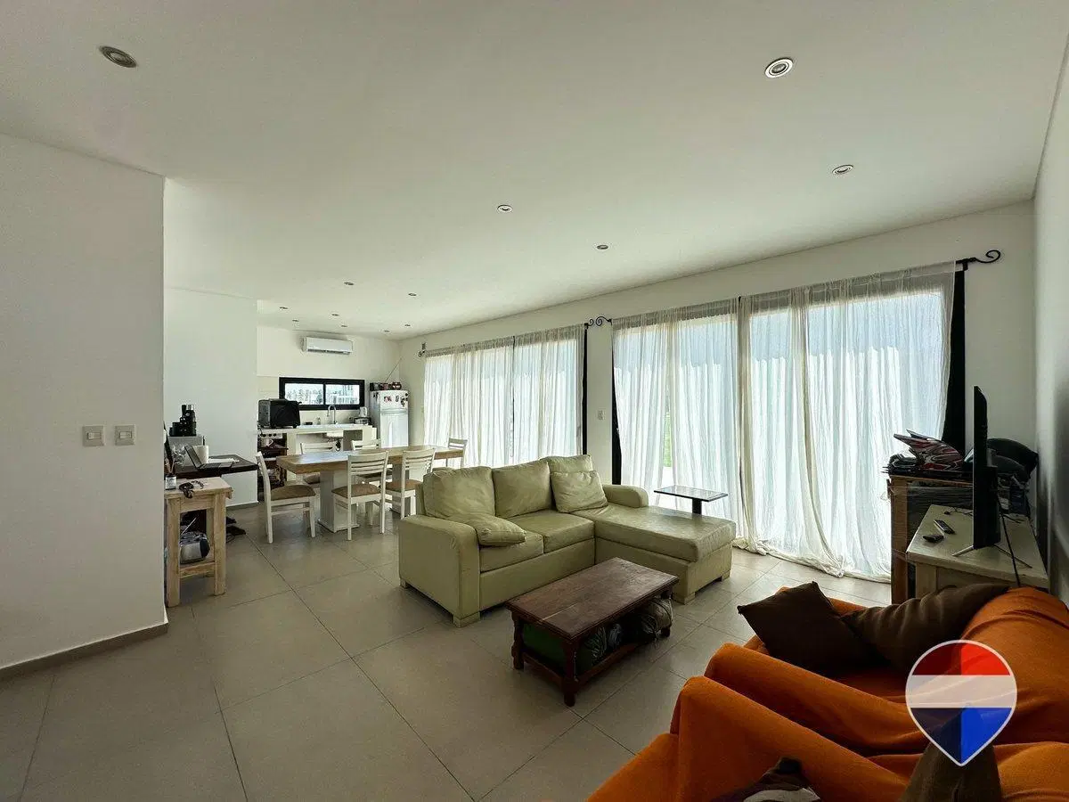 CASA EN VENTA 3 AMBIENTES EN LARES DE CANNING 8