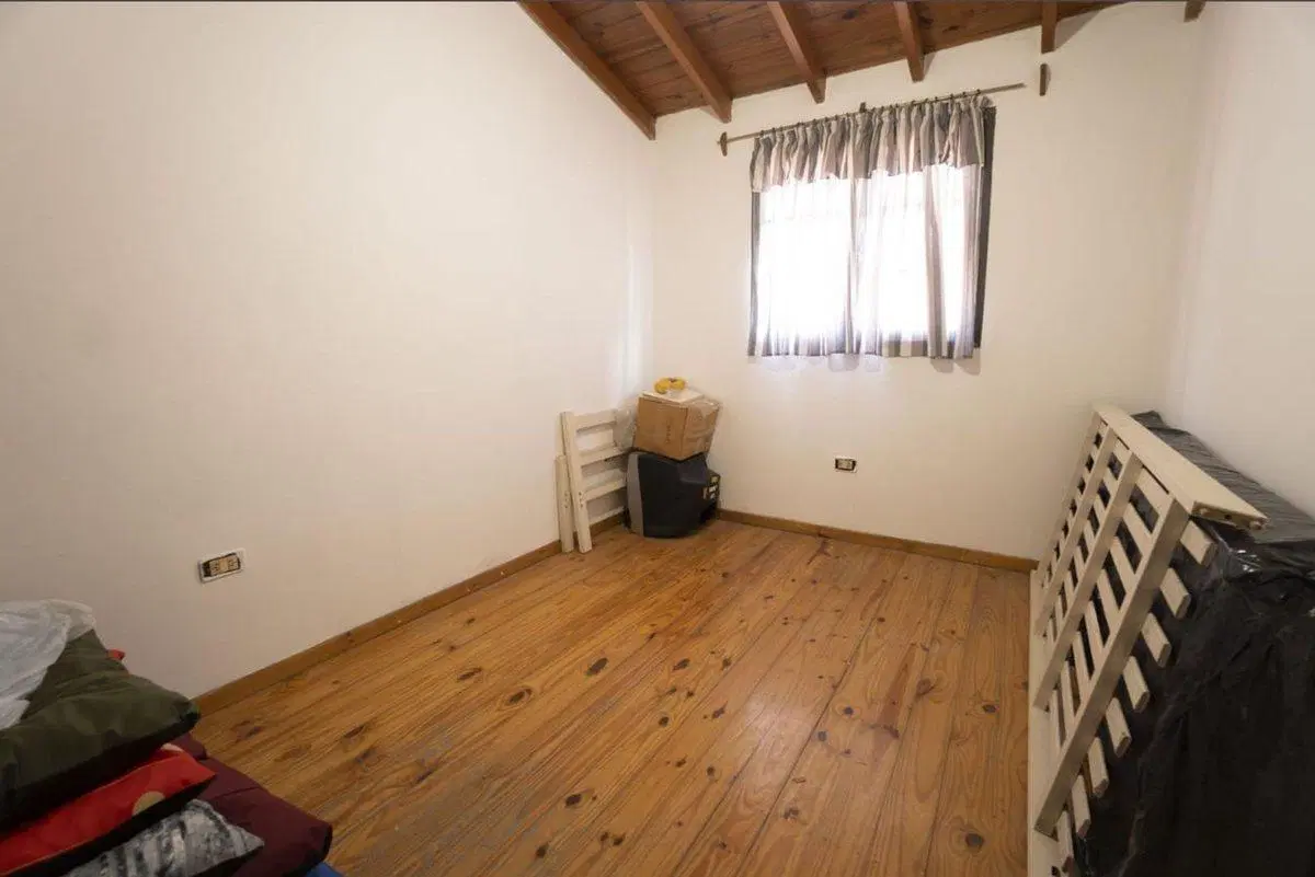 CASA 4 AMBIENTES EN VENTA EN LONGCHAMPS 4