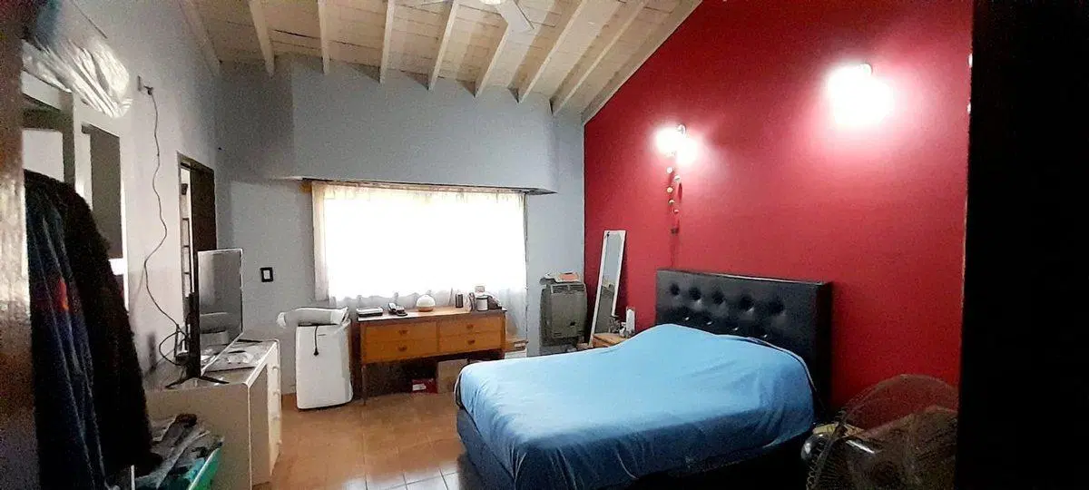 CASA 4 AMBIENTES EN VENTA EN LONGCHAMPS 3