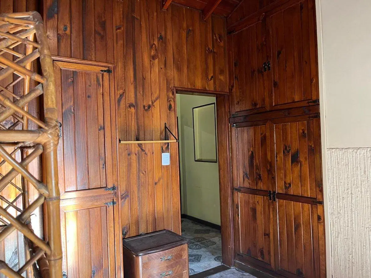 VENTA CASA 4 AMBIENTES EN TEMPERLEY 3