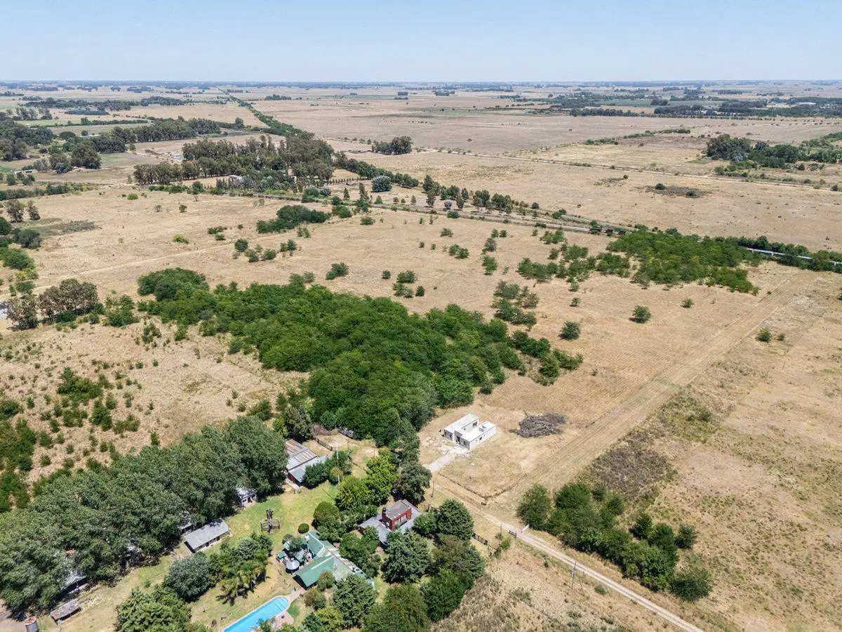 CHACRA DE 1 HECTAREA EN VENTA EN CAÑUELAS 4