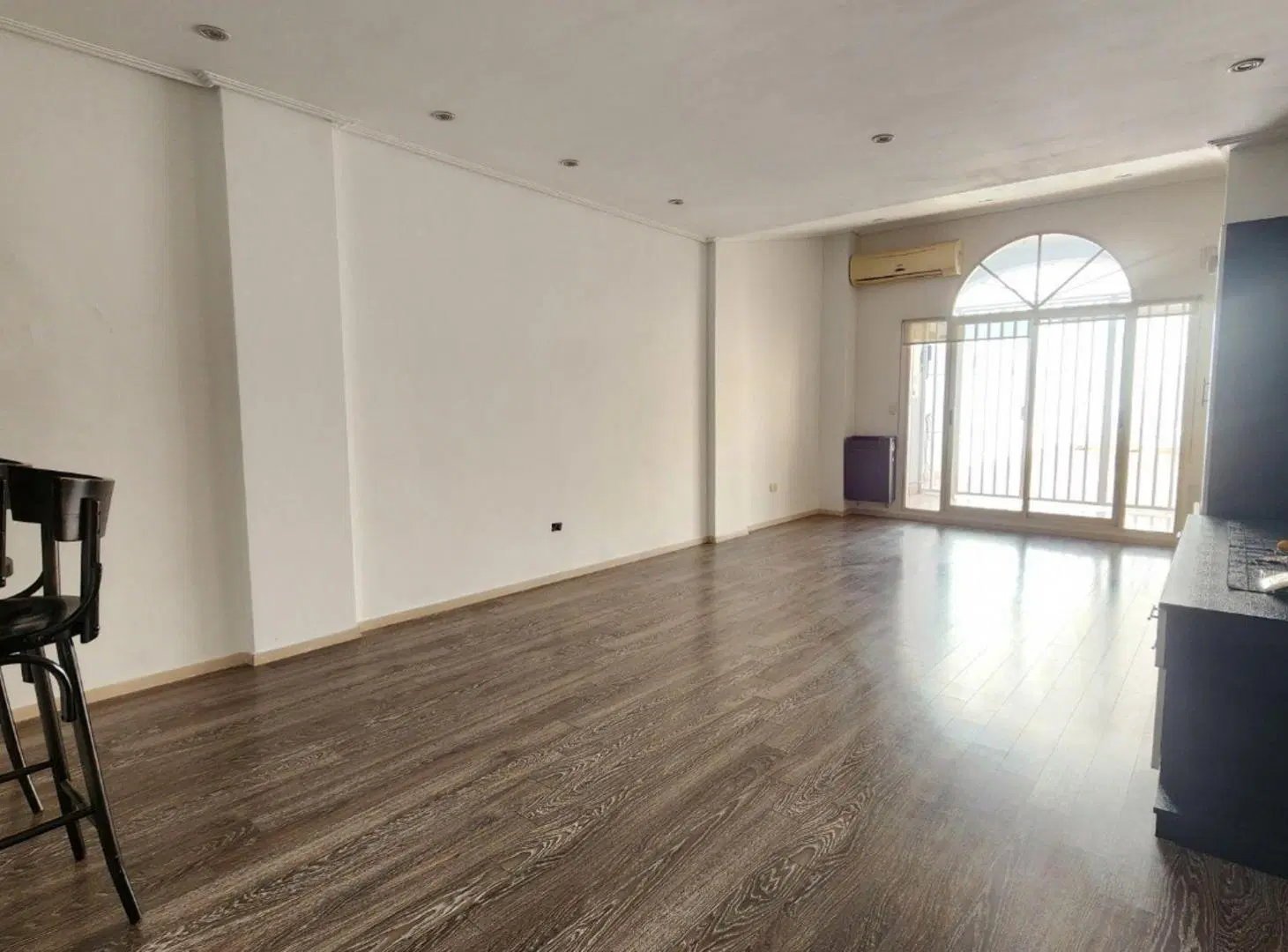 DEPARTAMENTO EN VENTA FLORESTA  PATIO Y PARRILLA 4
