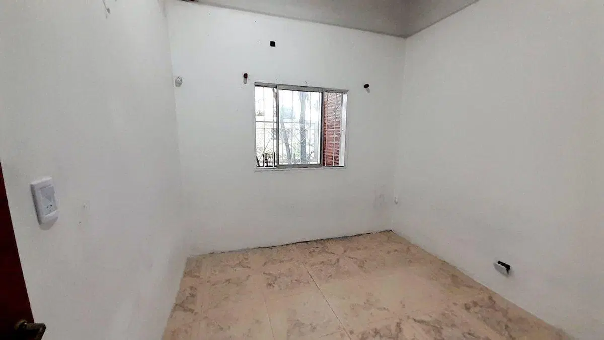 CASA 3 AMBIENTES VENTA TRISTAN SUAREZ APTO CREDITO 4