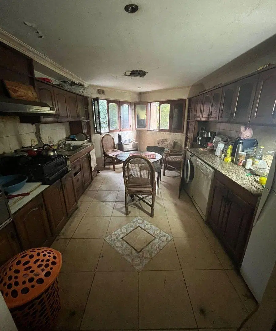 CASA QUINCHO Y PILETA EN BARRIO EL TREBOL 4
