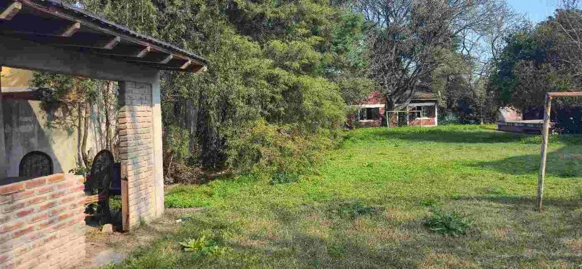 CASA  EN BARRIO EL TREBOL 3
