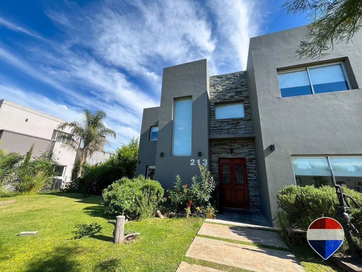 CASA EN VENTA 5 AMBENTES EN CANNING 4