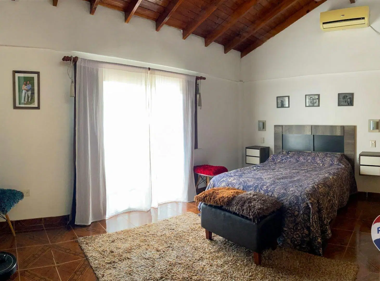 CASA 5 AMBIENTES EN VENTA LA MATANZA CON PILETA 5