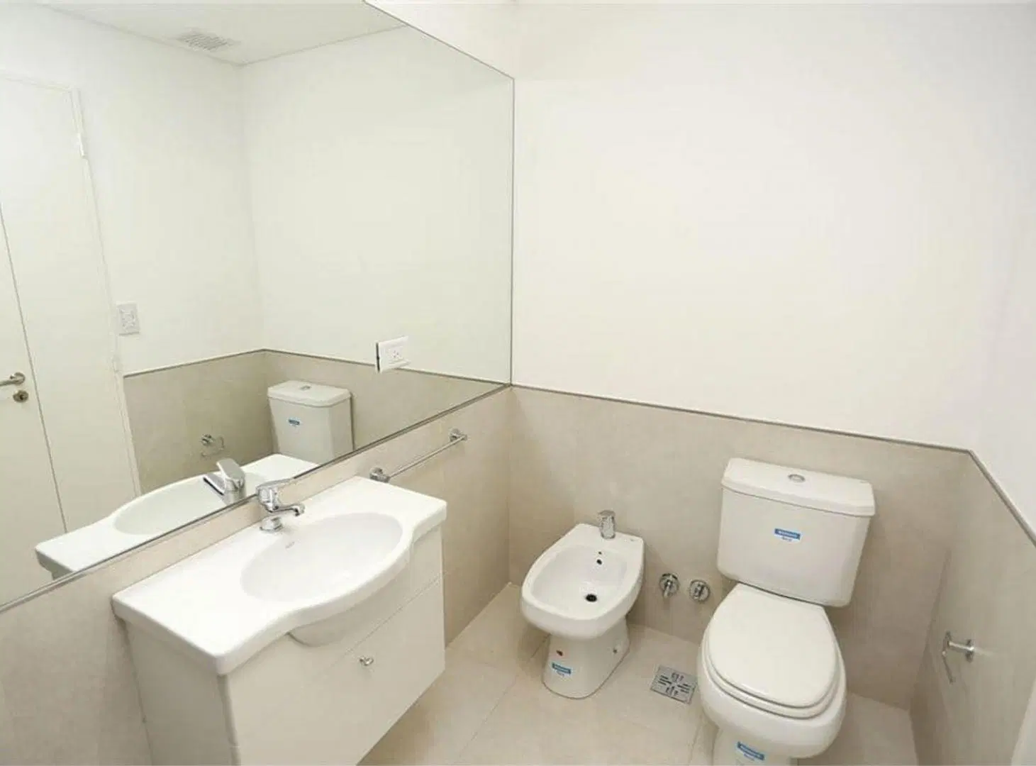 DEPARTAMENTO MONOAMBIENTE EN VENTA CON PISCINA 4