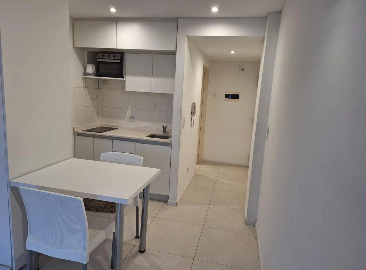 DEPARTAMENTO MONOAMBIENTE EN VENTA CON PISCINA 2