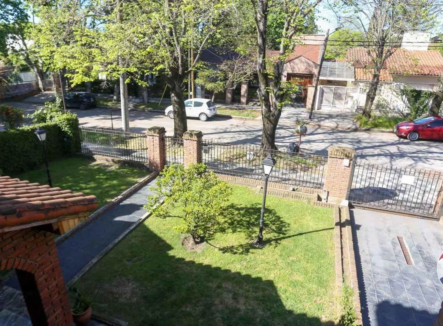 CASA 7 AMB EN VENTA MONTE GRANDE IDEAL INVERSOR 5
