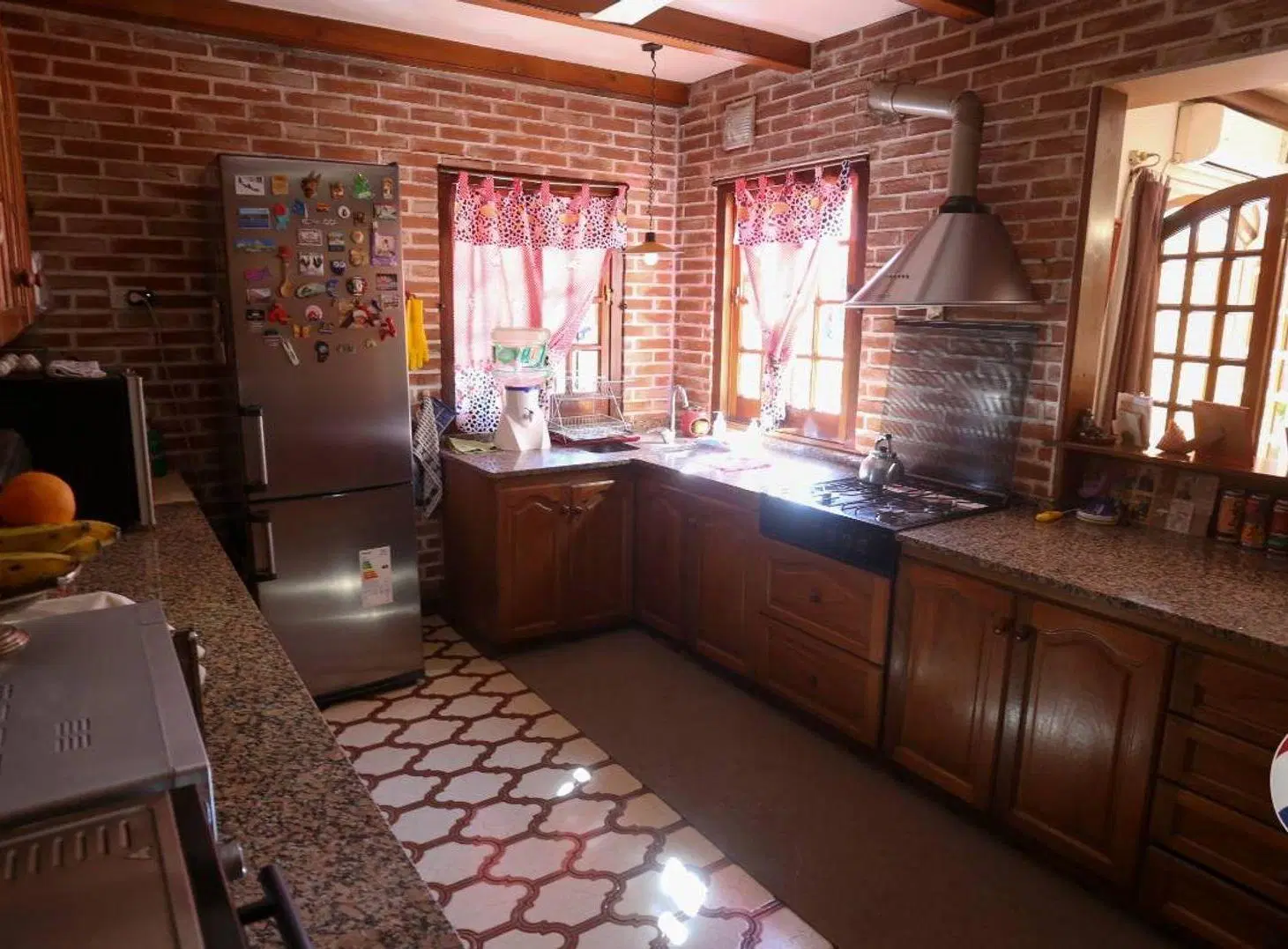 CASA 7 AMB EN VENTA MONTE GRANDE IDEAL INVERSOR 8