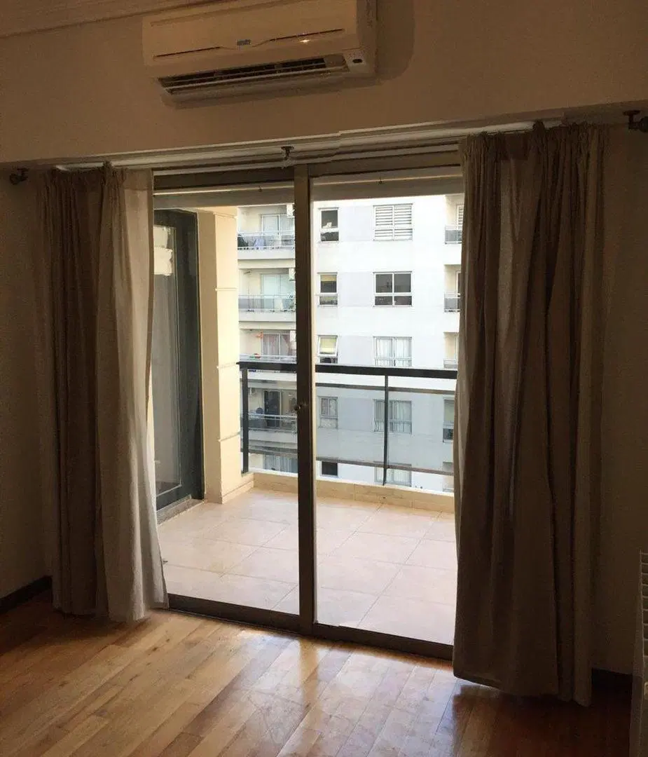 DEPARTAMENTO 3 AMBIENTES VENTA LAS LOMITAS COCHERA 5