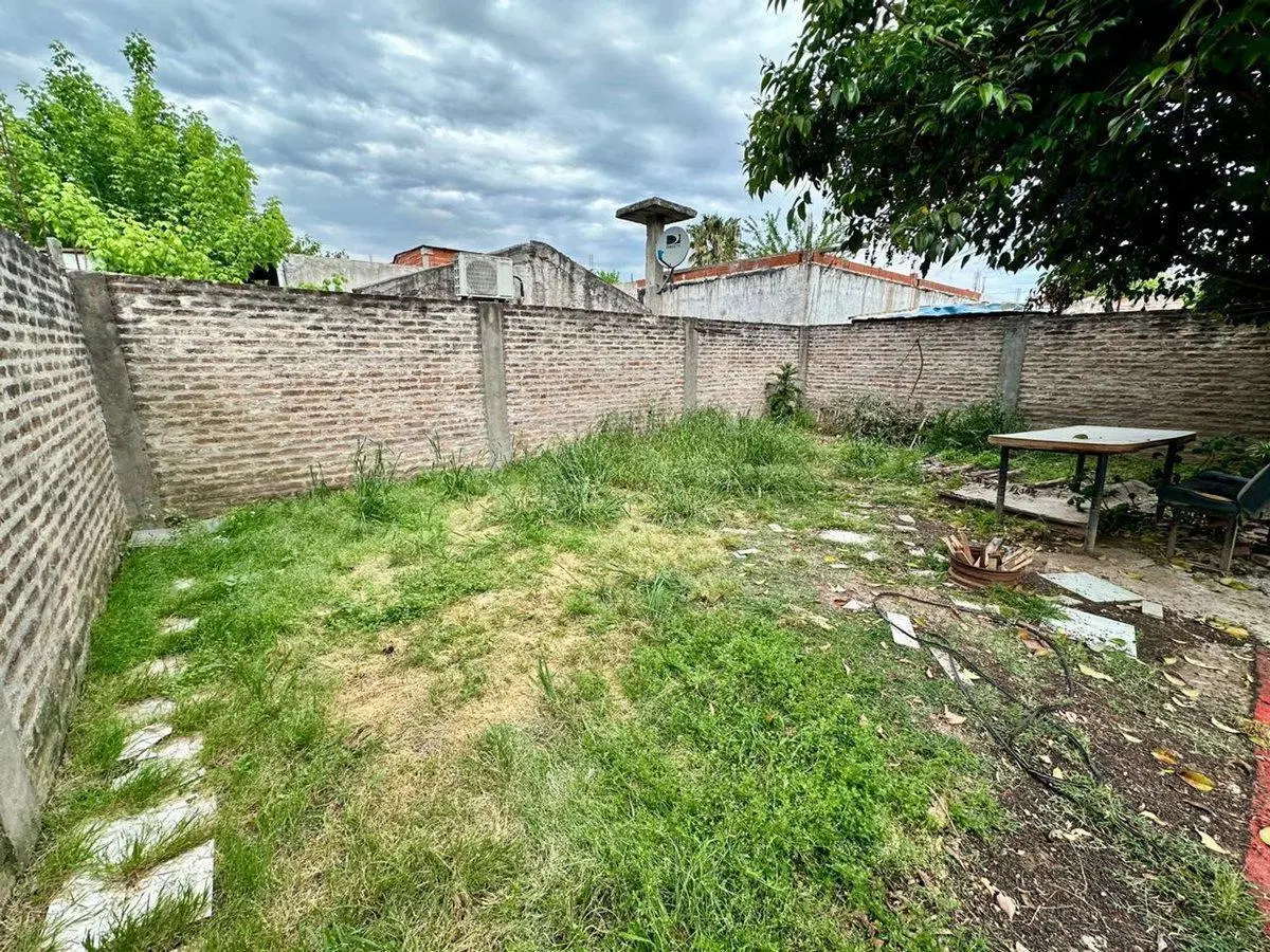 CASA 4 AMBIENTES EN VENTA EN EZEIZA SPEGAZZINI 8
