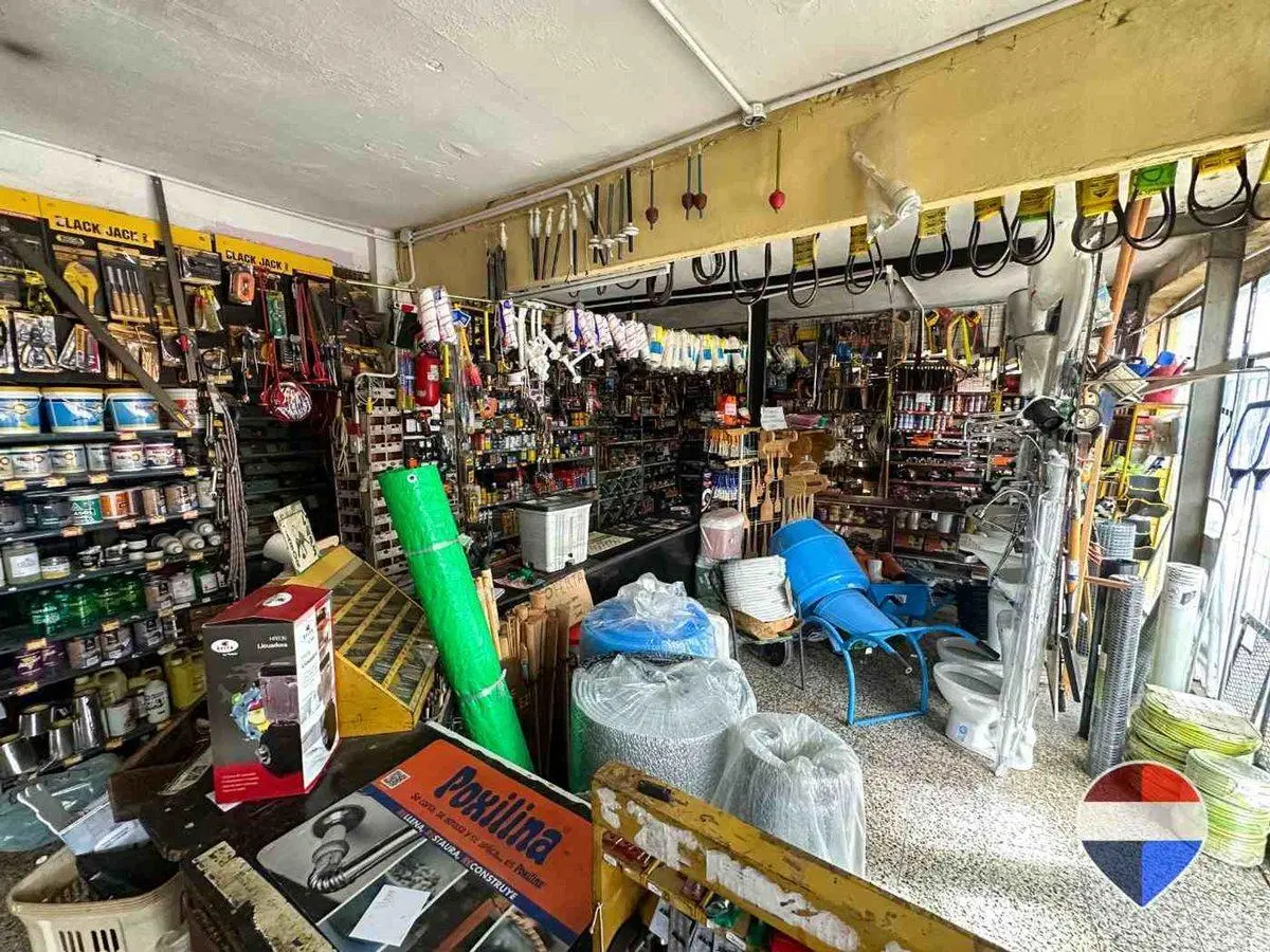 LOCAL EN VENTA EN JOSE MARMOL 3