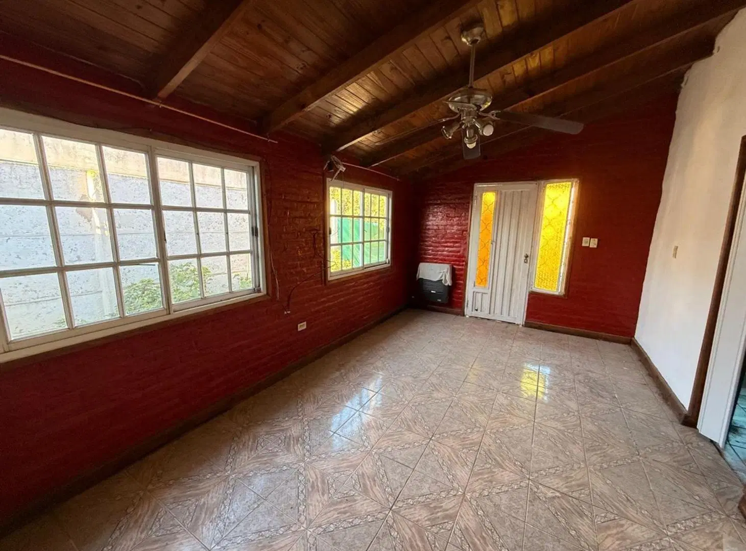 CASA EN VENTA 3 AMBIENTES EN GRAL. BELGRANO 5