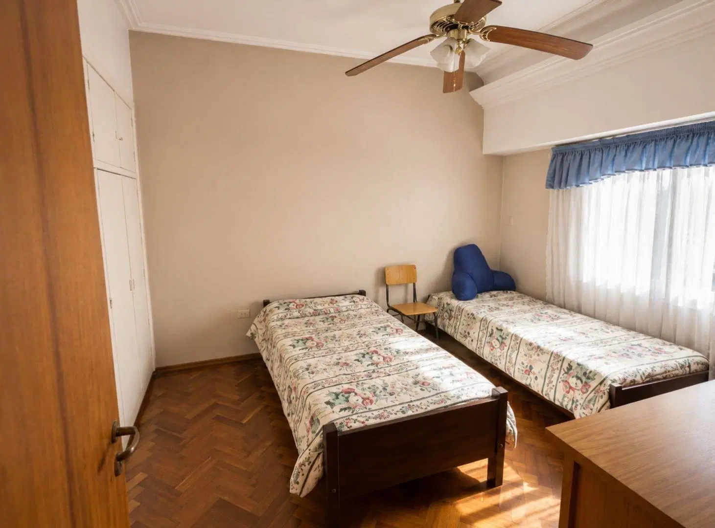 CASA 5 AMBIENTES EN VENTA ADROGUE 8