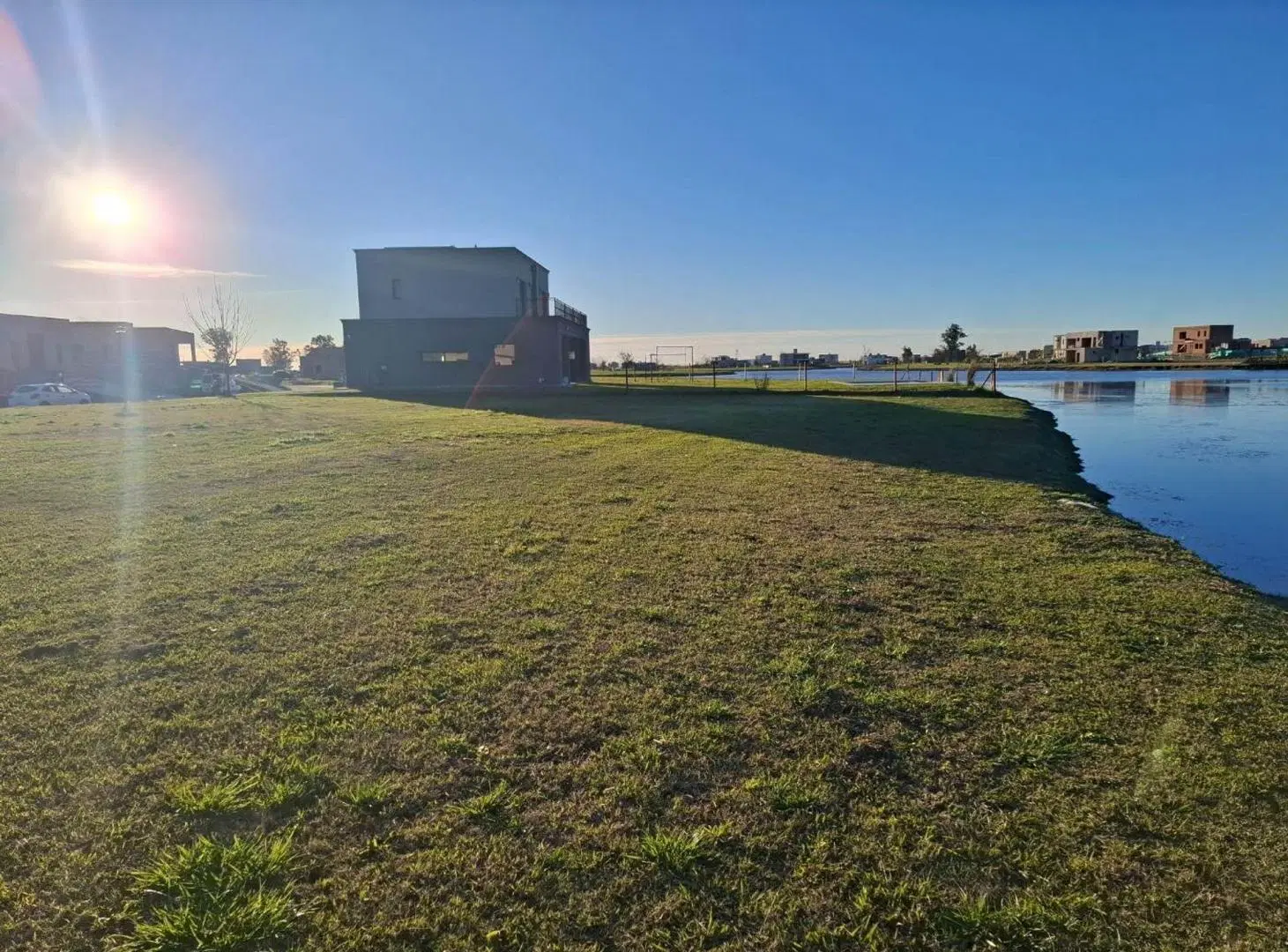LOTE A LA LAGUNA EN VENTA SANTA CLARA AL SUR 2
