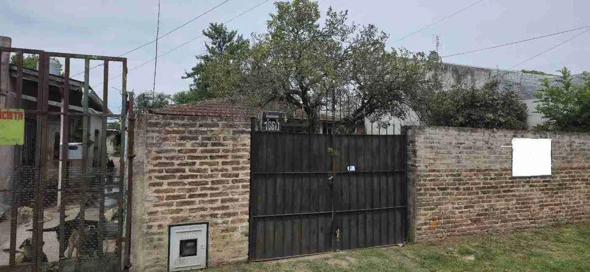 CASA EN CAÑUELAS  APTA CREDITO 3