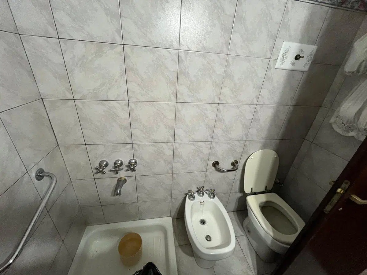 CASA 4 AMBIENTES VENTA EN BURZACO APTA CREDITO 3