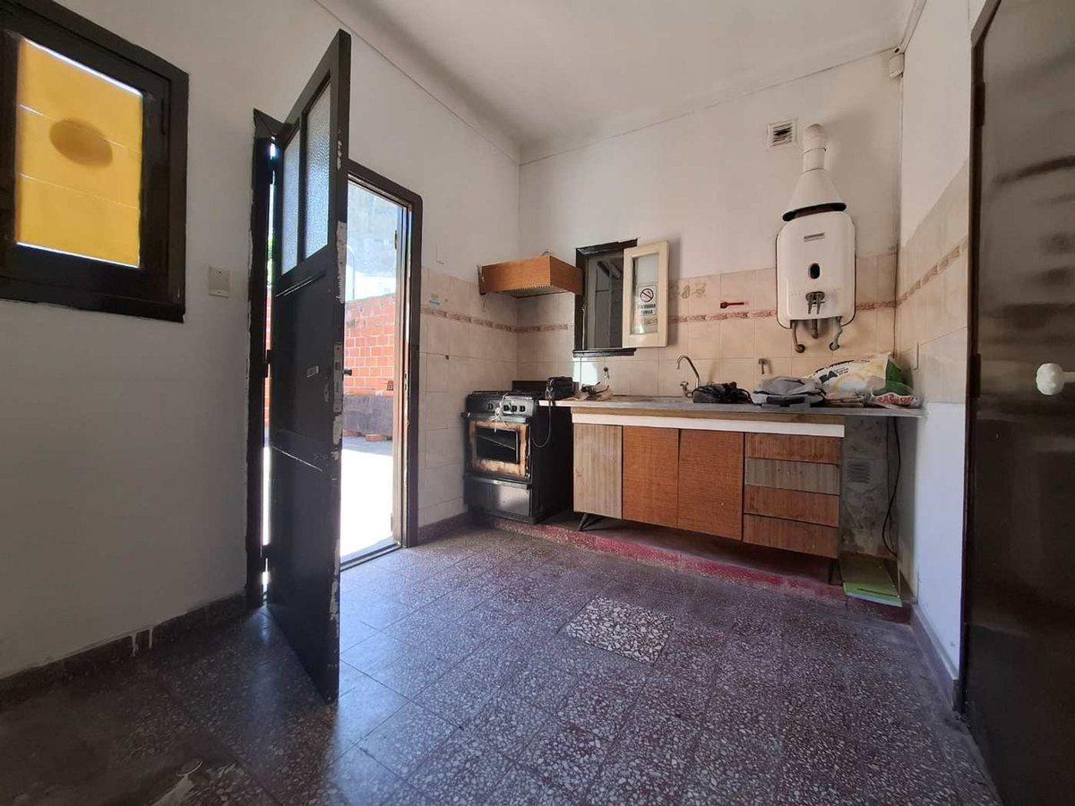 Foto de CASA 3 AMBIENTES VENTA MONTE GRANDE INVERSIÓN, imagen 4