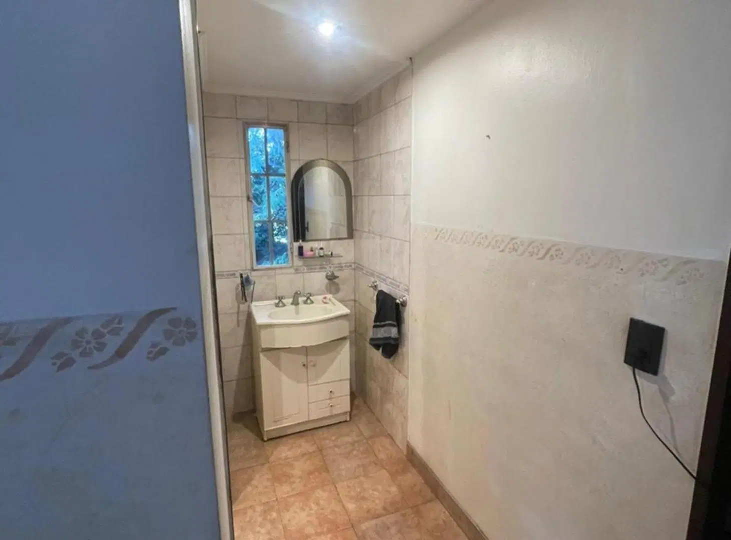 CASA 4 AMBIENTES EN VENTA MONTE GRANDE CENTRO 3