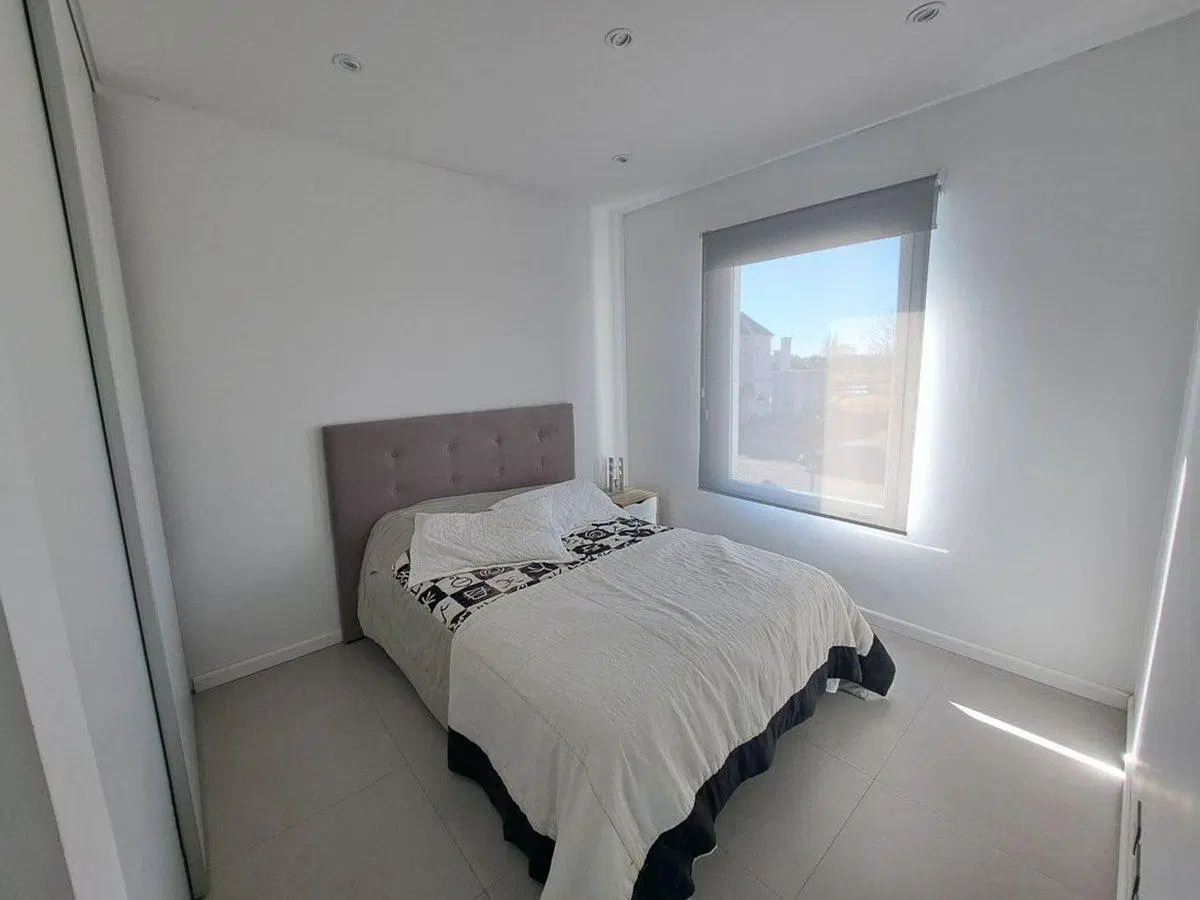 CASA EN ALQUILER 5 AMBIENTES EN CRUZ DEL SUR 8