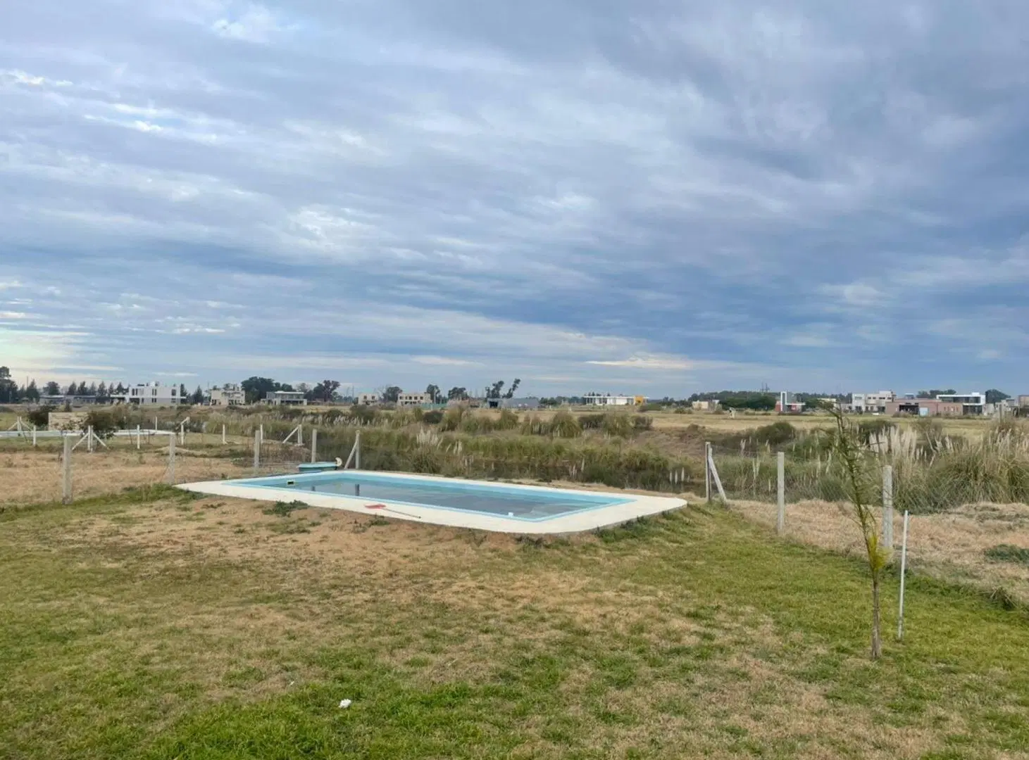 CASA 4 AMBIENTES EN ALQUILER TIEMPOS DE CANNING 3