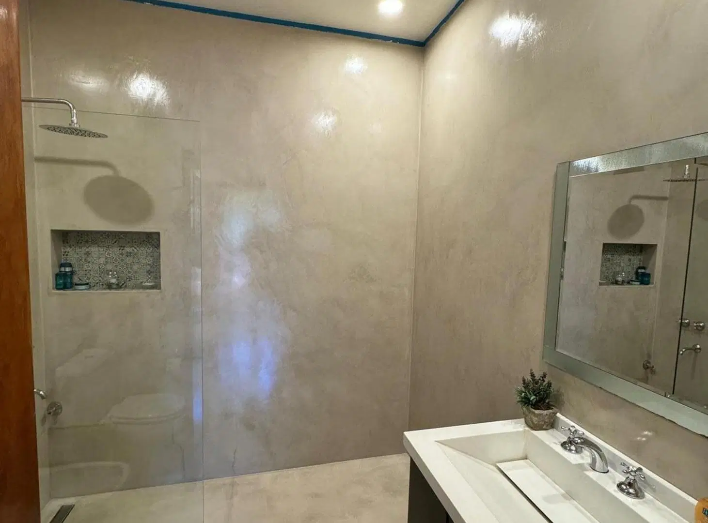 CASA EN VENTA DE 5 AMBIENTES EN LOMAS DE ZAMORA 4