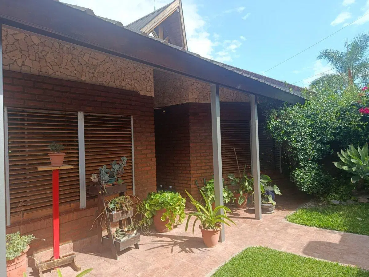 CASA 4 AMBIENTES EN VENTA EL JAGUEL MONTE GRANDE 5