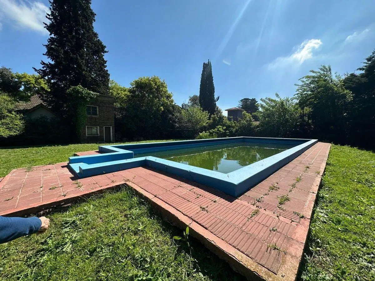 CASA 5 AMBIENTES EN VENTA LA UNION CON PISCINA 3
