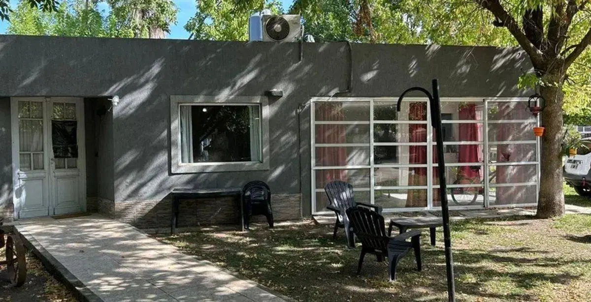 VENTA CASA 4 AMB EN BARRIO PRIVADO LAS CABANAS 5