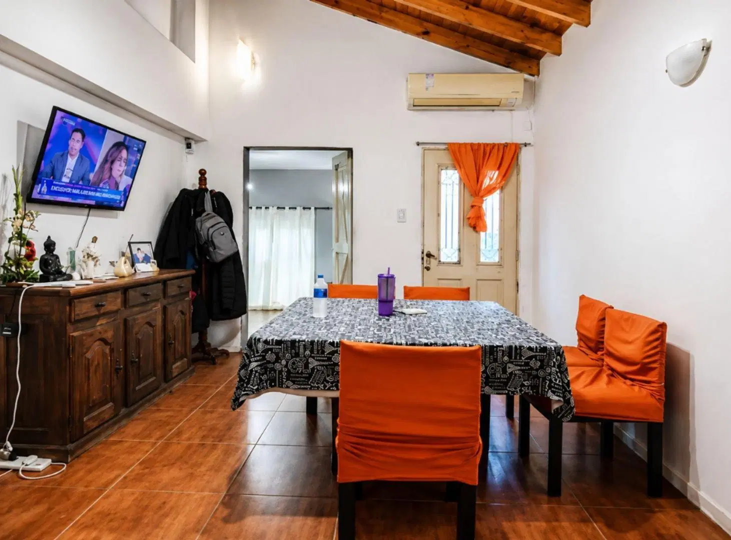 VENTA PH4 AMBIENTES EN HERMOSA ZONA DE CASTELAR 5