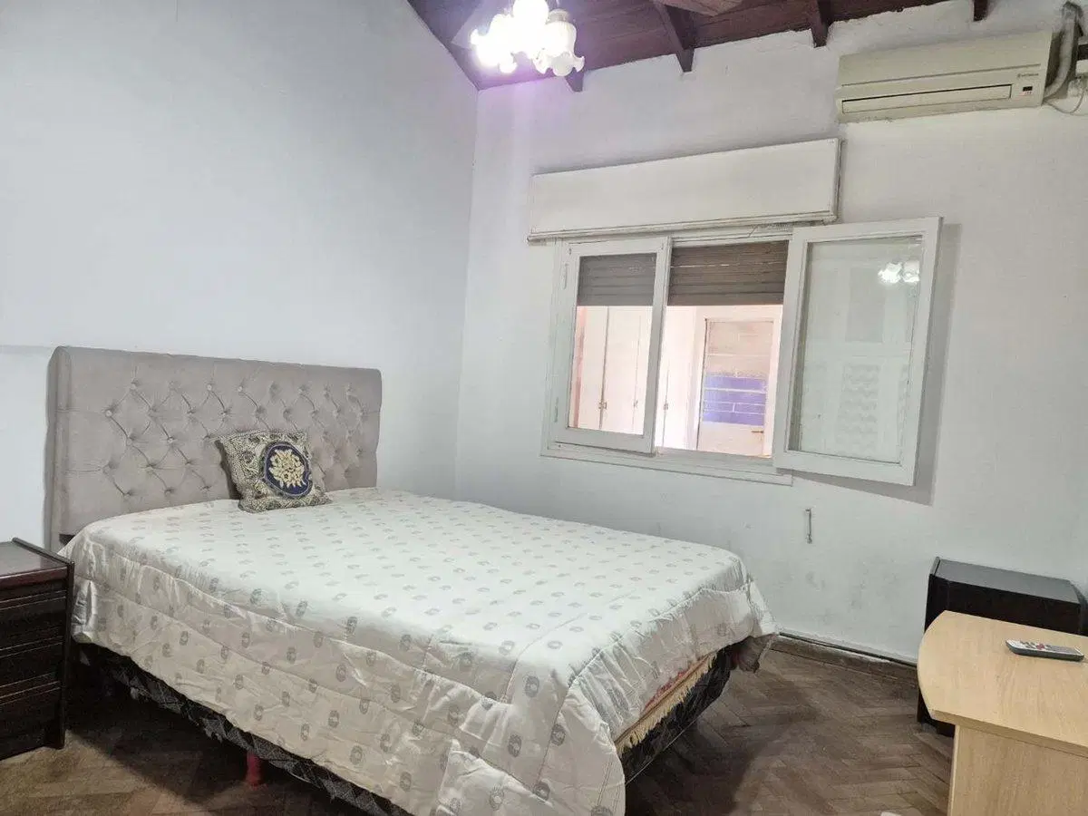 CASA 5 AMBIENTES EN VENTA BANFIELD APTA CREDITO 8