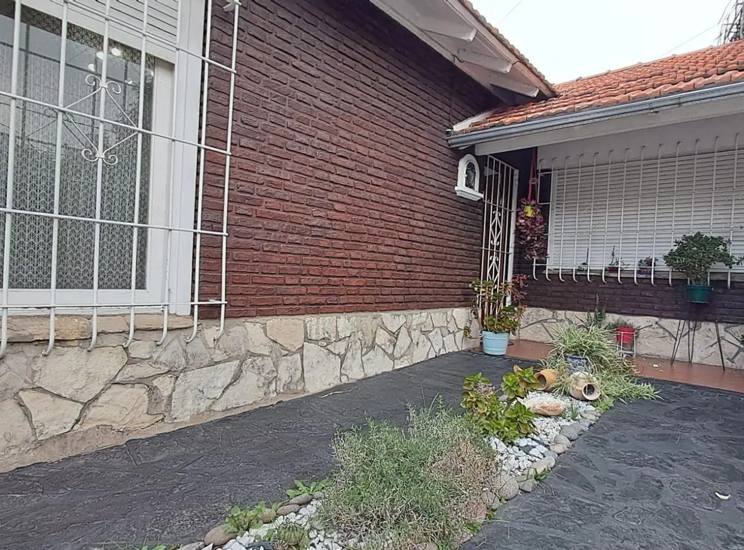 CASA 4 AMBIENTES EN VENTA APTO CRÉDITO LOMAS 3
