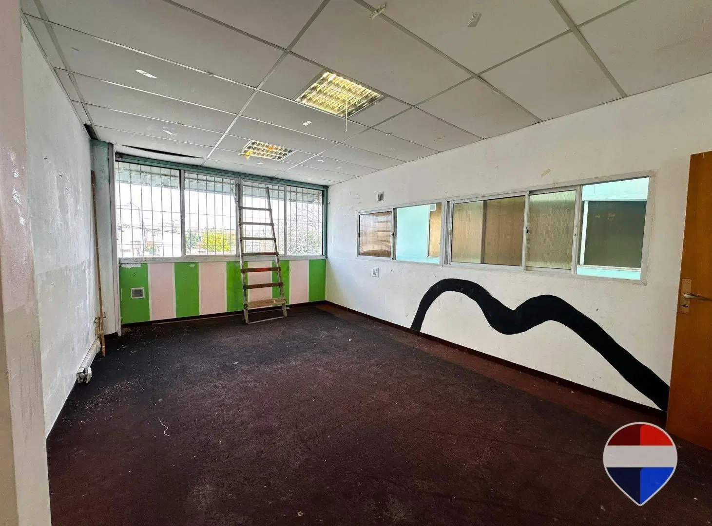 GALPON CON OFICINAS EN VENTA EN EZEIZA CENTRO 8