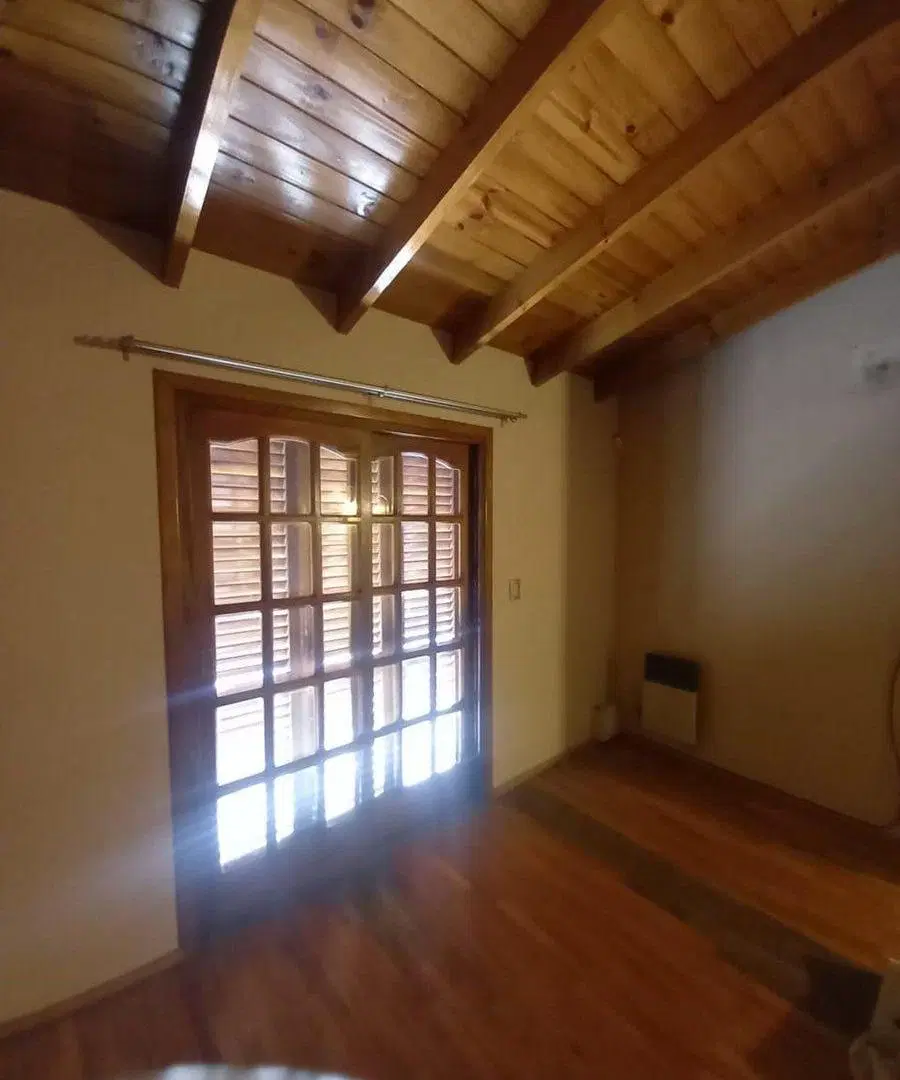 CASA 5 AMBIENTES VENTA LONGCHAMPS 2