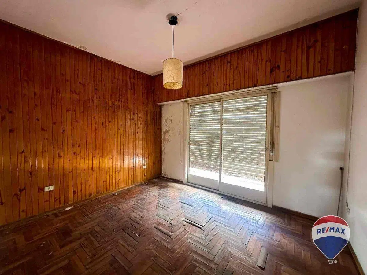CASA 3 AMBIENTES EN VENTA MONTE GRANDE CON LOCALES 8